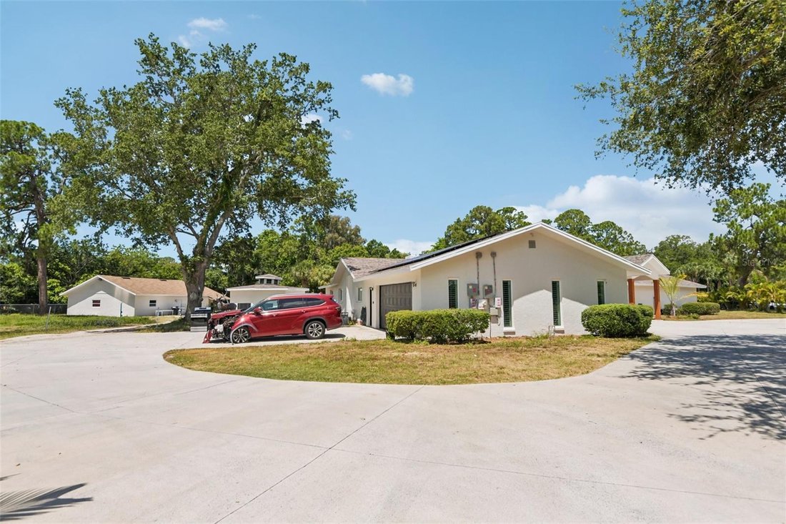 House in Largo, Florida, United States 4 - 18196143
