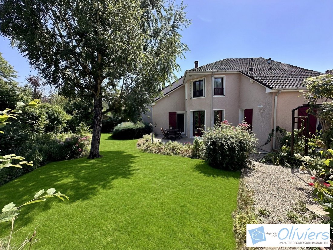 House in La Gravière-Centre Village, Voisins-le-Bretonneux, France 1 - 18276476