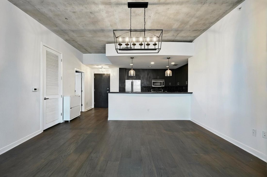 Condo in Austin, Texas, United States 5 - 18284938