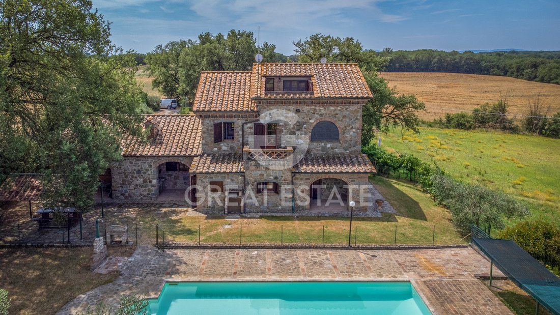 Estate in Center, Cortona, Tuscany 3 - 18285371