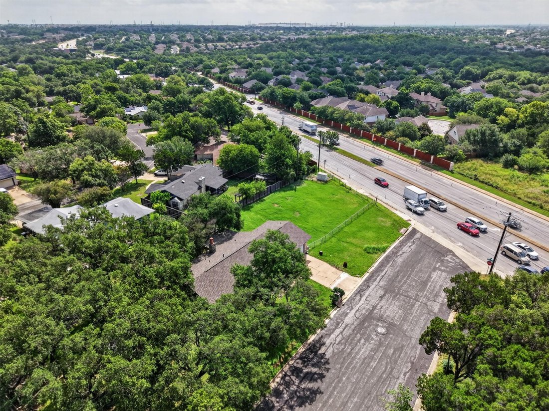 House in Austin, Texas, United States 1 - 18284776