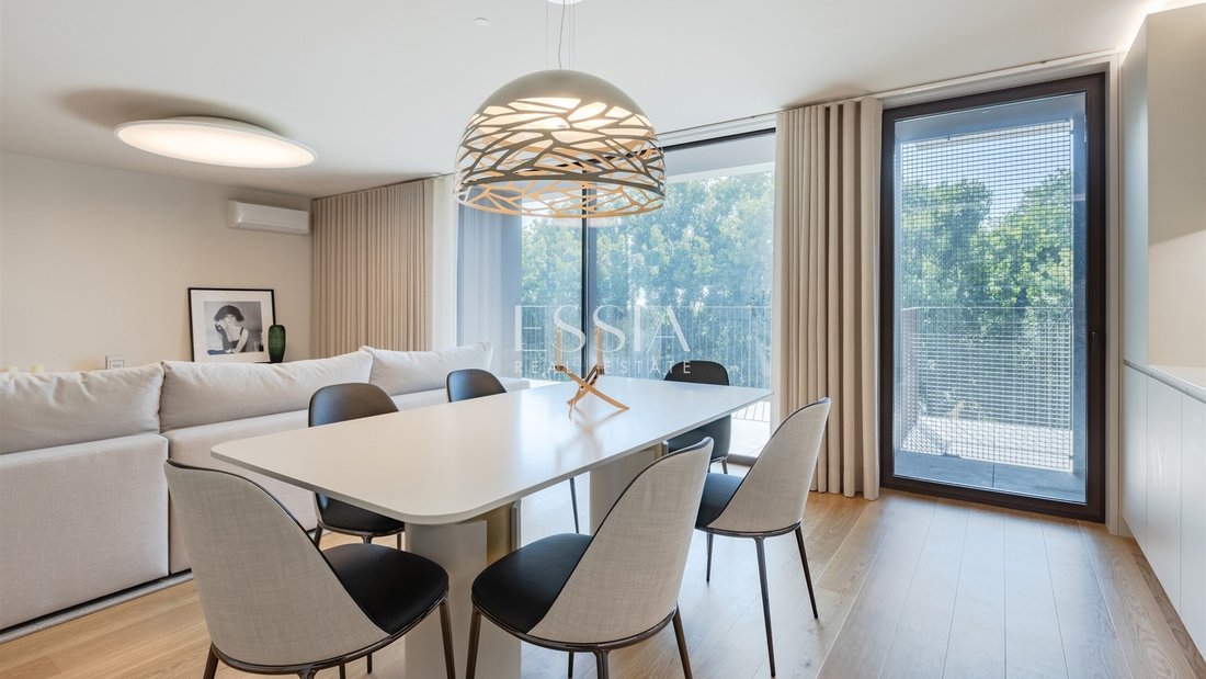Apartment in Santa Marinha e Sao Pedro da Afurada, Porto District, Portugal 4 - 18286746