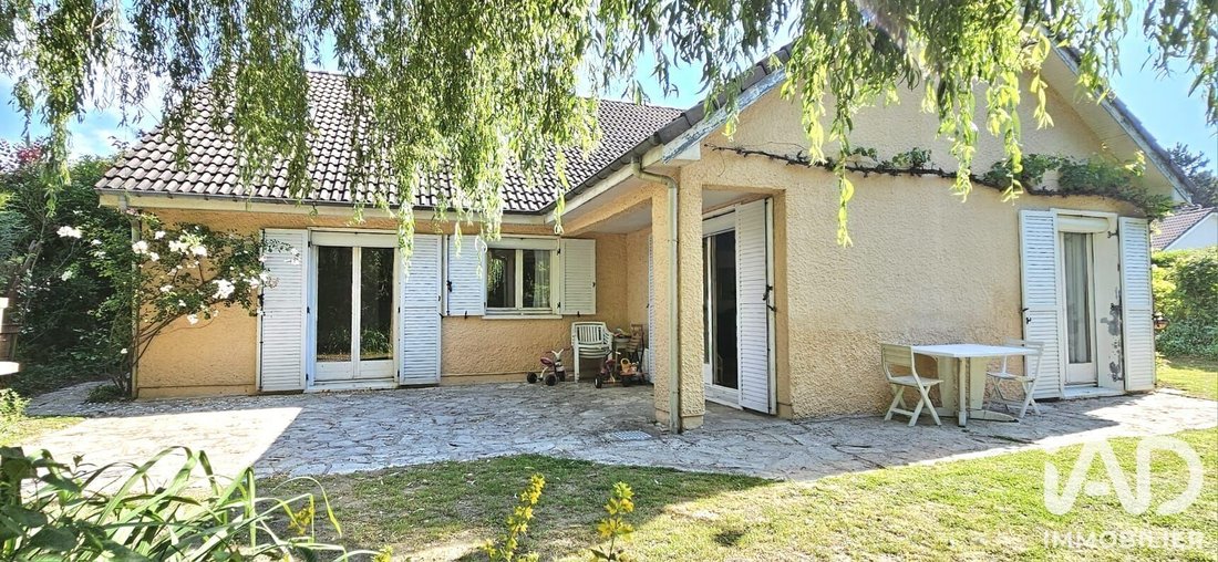 House in Village, Bouffemont, France 1 - 18289961