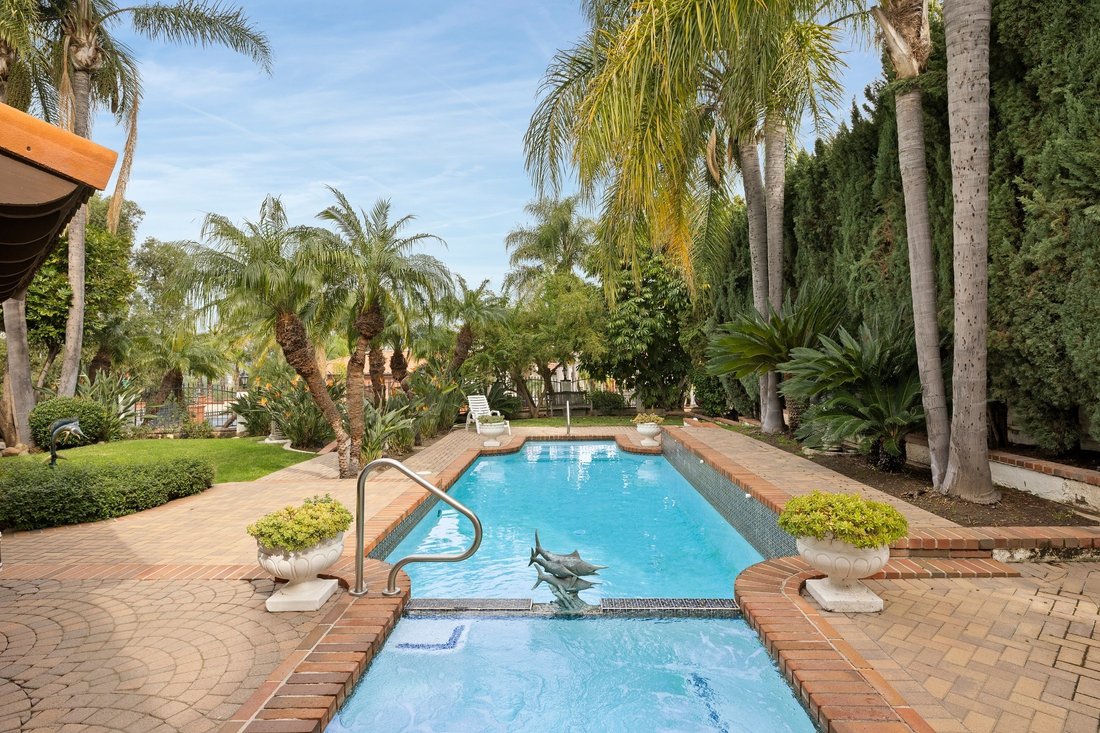 House in Orange, California, United States 3 - 18295358