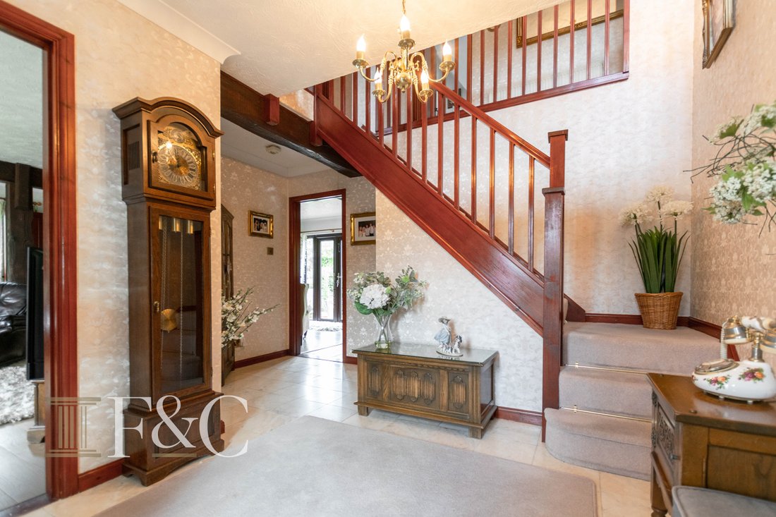 House in Hoddesdon, Broxbourne, England 2 - 18288700
