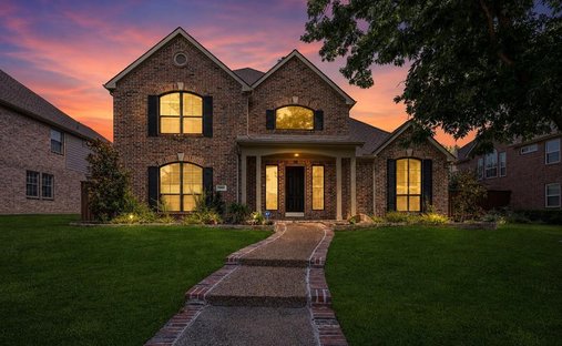 House in Plano, Texas, United States 1