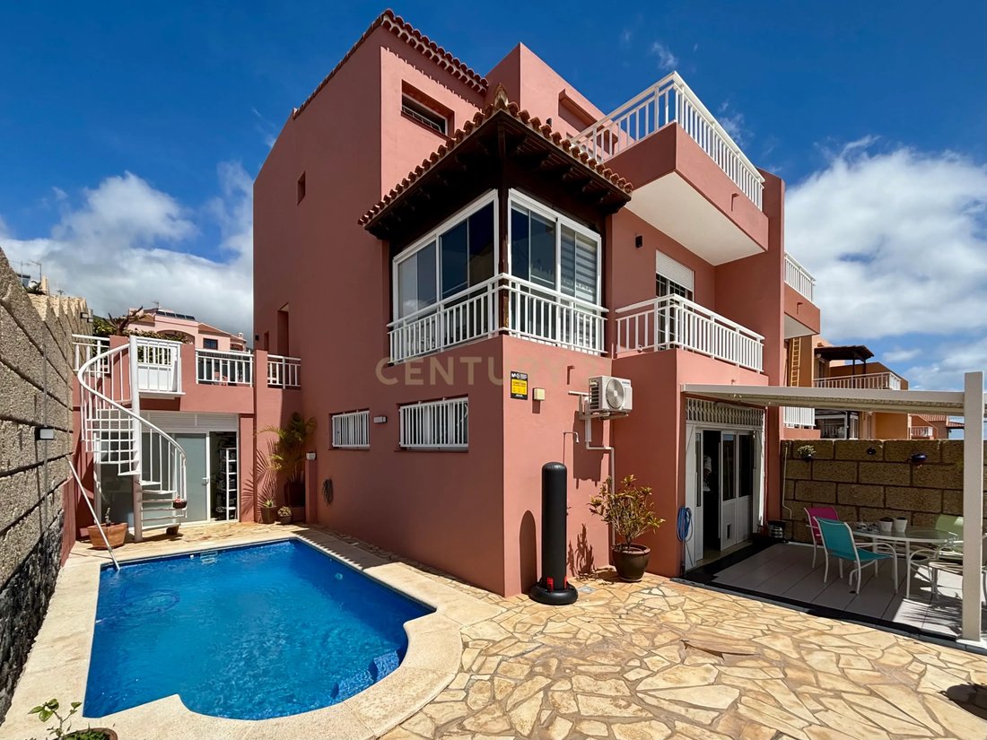Villa in Candelaria, Canary Islands, Spain 1 - 18295972
