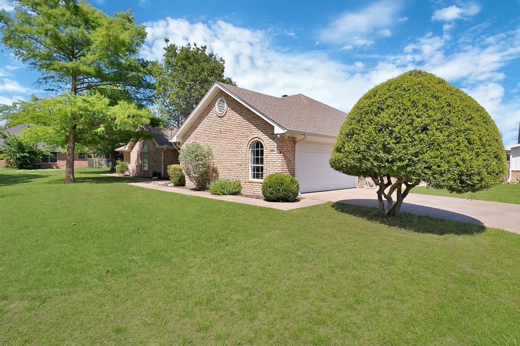 House in Weatherford, Texas, United States 1 - 17847382