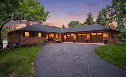 House in Burnsville, Minnesota, United States 1