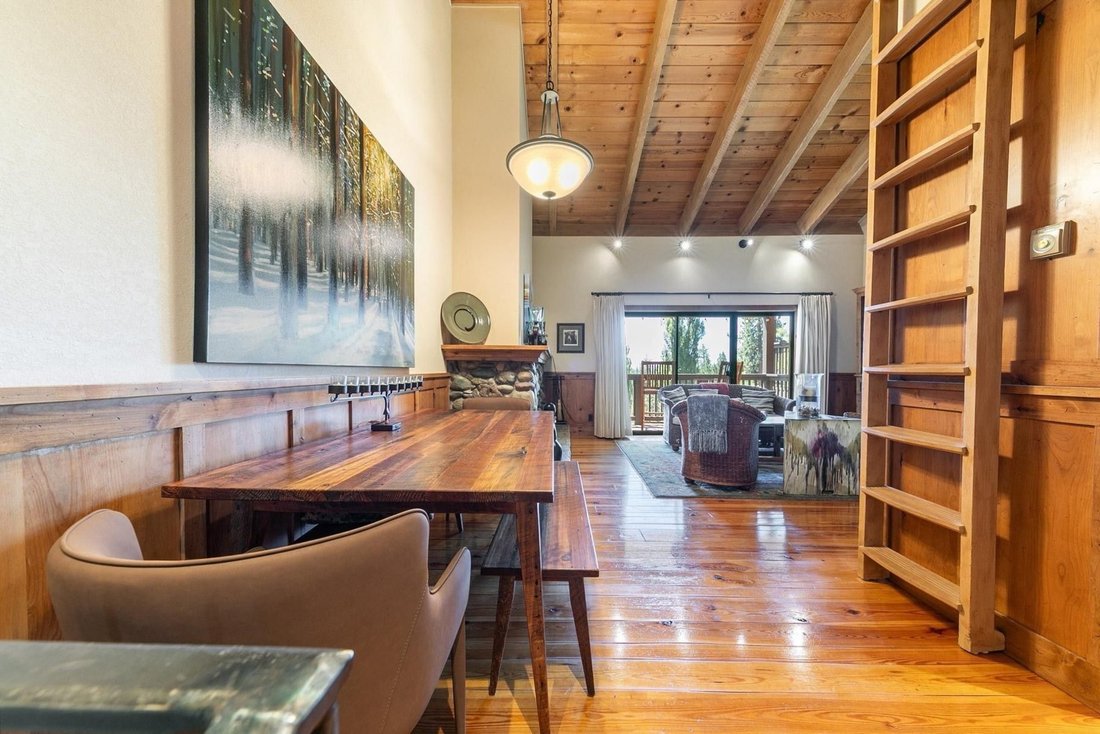Condo in Tahoe City, California, United States 4 - 18288084
