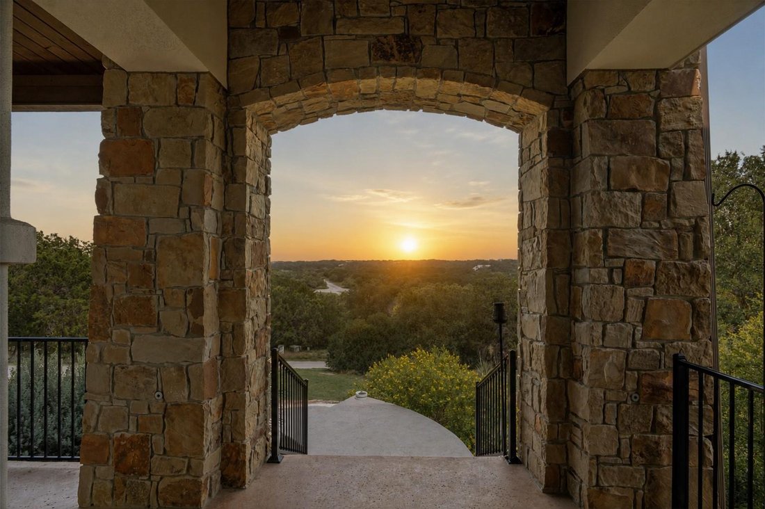 House in Spicewood, Texas, United States 3 - 18288408