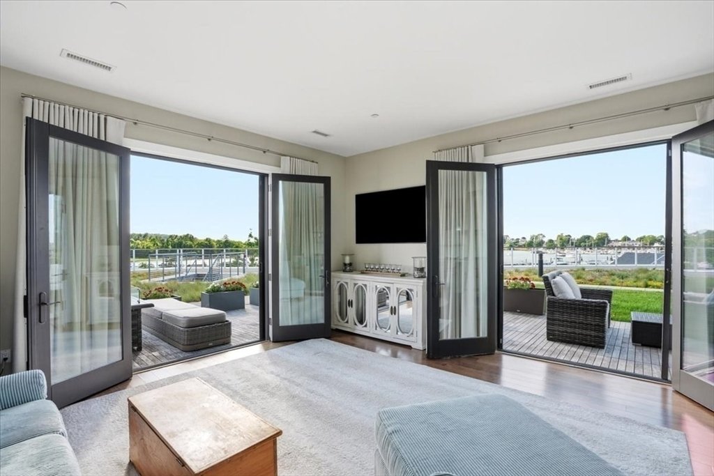 House in Hingham, Massachusetts, United States 3 - 18288006