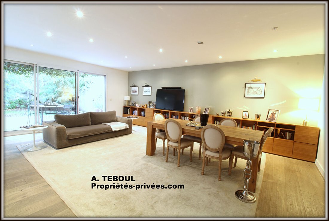 Villa à Les Poulettes, Villeurbanne, France 2 - 18286967