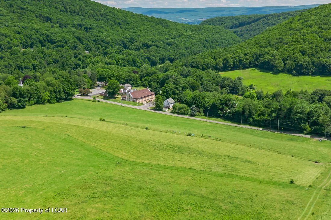 House in Shavertown, Pennsylvania, United States 5 - 18292983