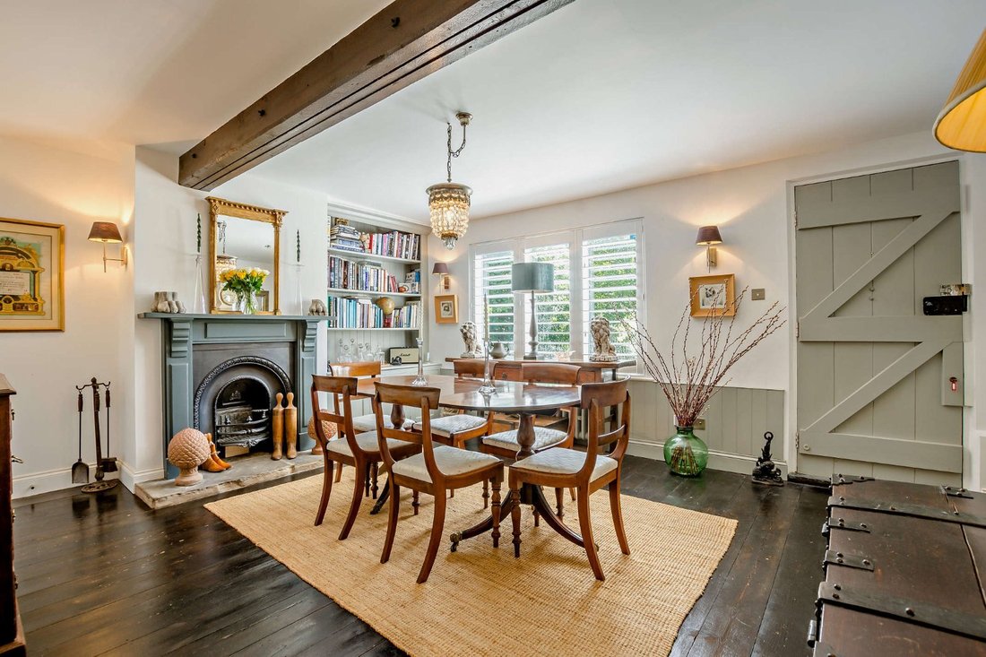 House in East Sussex, England 4 - 18285339