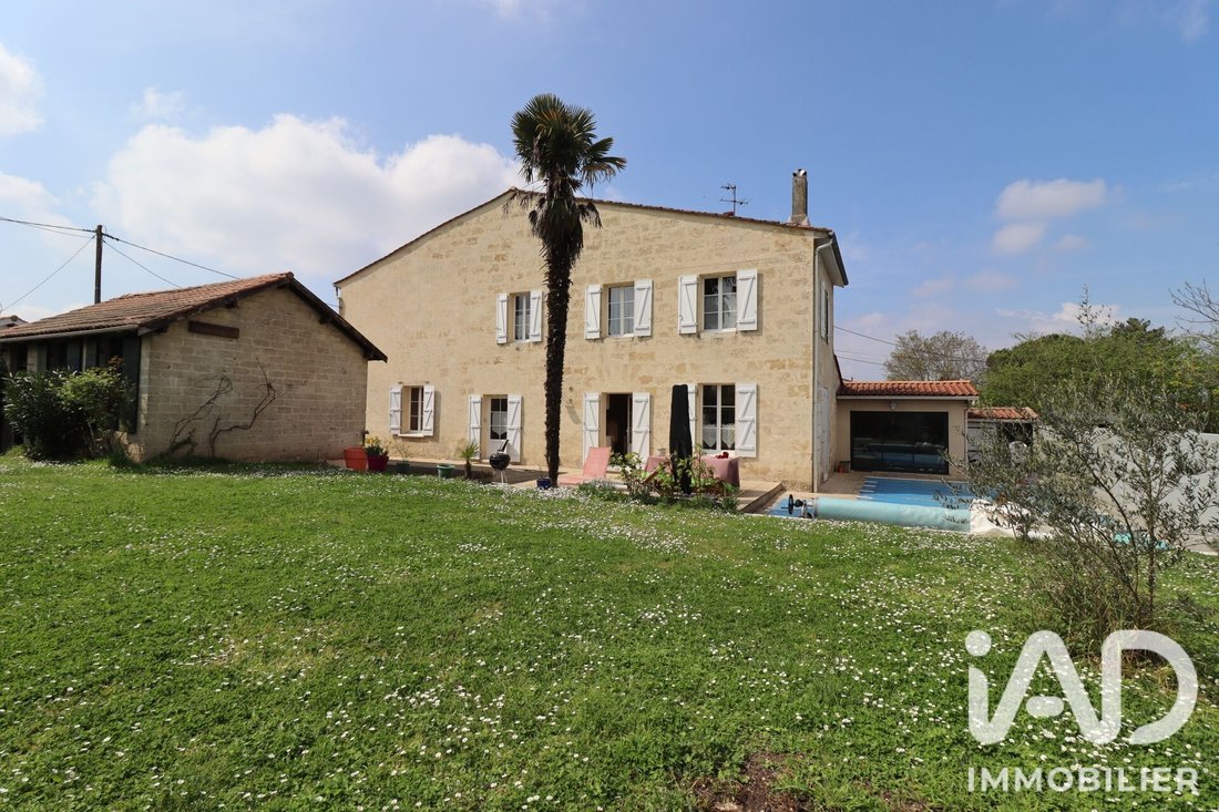House in Le Bourg-Le Vieux Bourg, Lormont, France 1 - 18290029