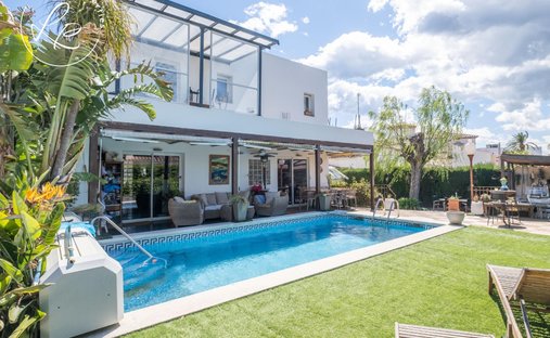 House in Empuriabrava, Catalonia, Spain 1