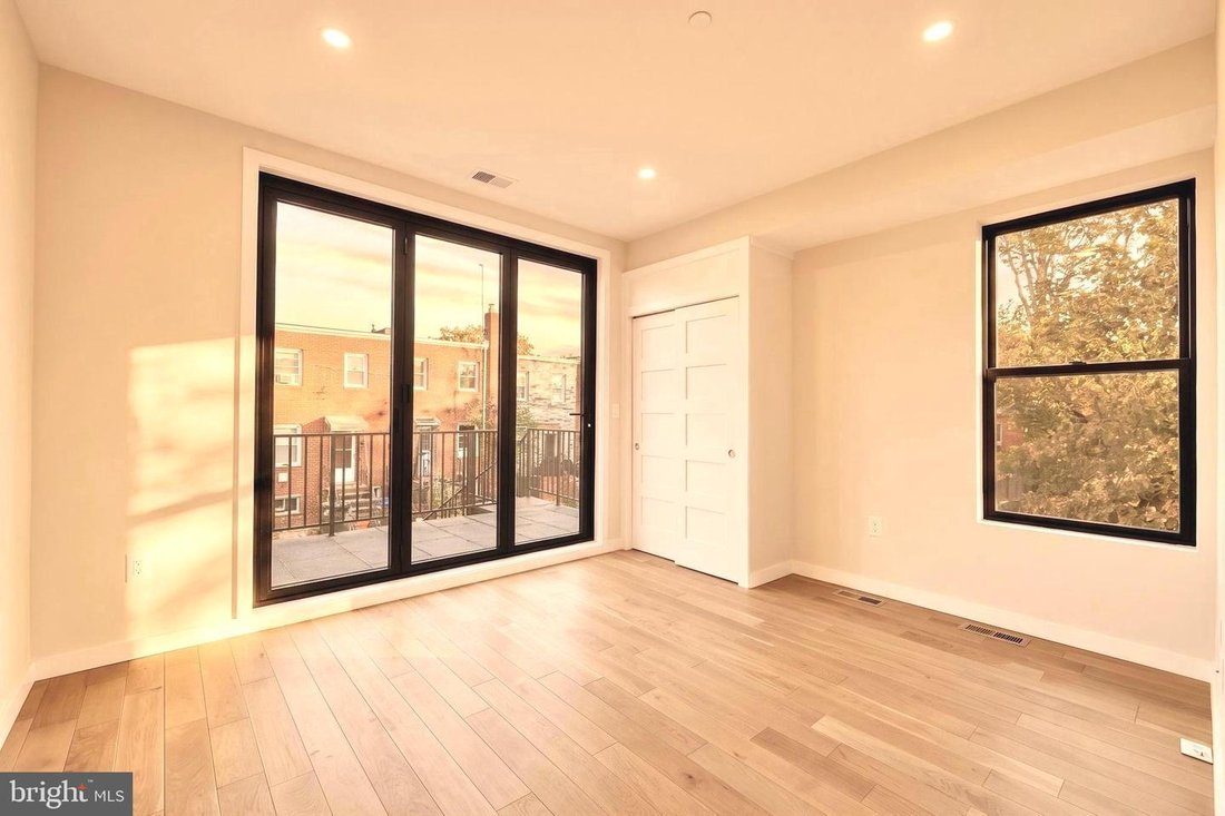 Condo in Washington, District of Columbia, United States 5 - 18286716