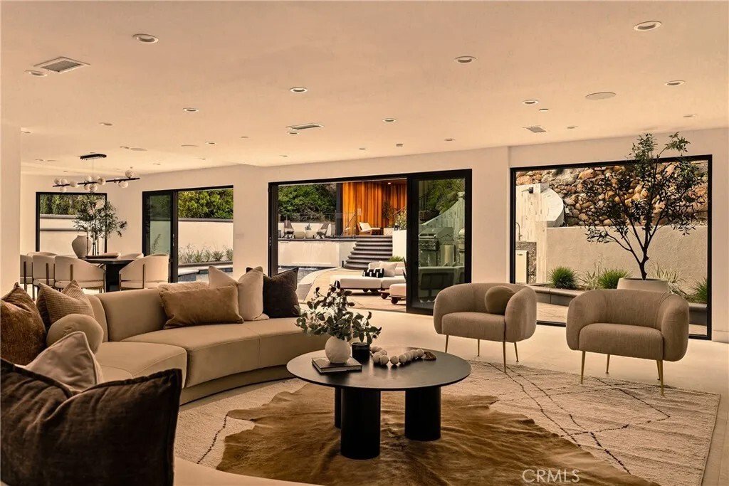 House in Los Angeles, California, United States 4 - 18286327