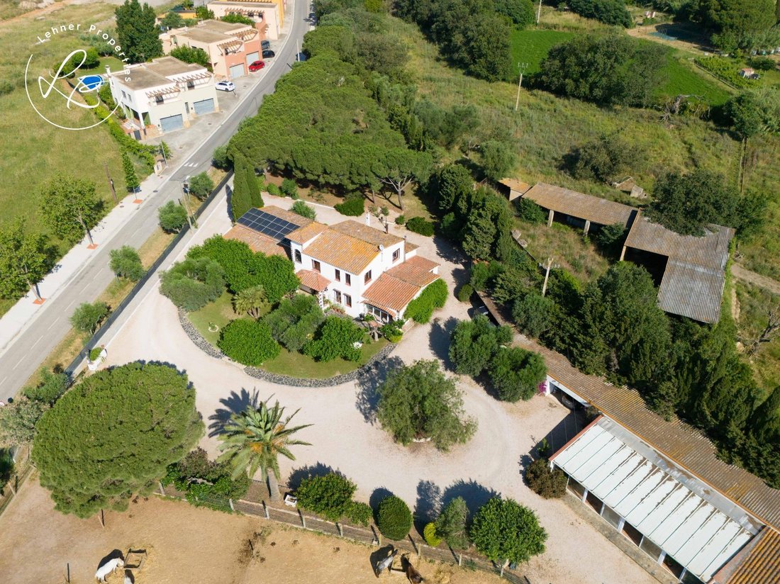 House in Pedret i Marza, Catalonia, Spain 2 - 18288529
