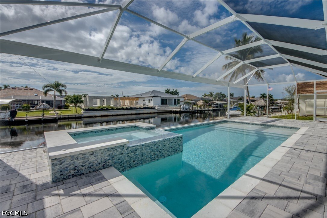 House in Cape Coral, Florida, United States 3 - 18293336