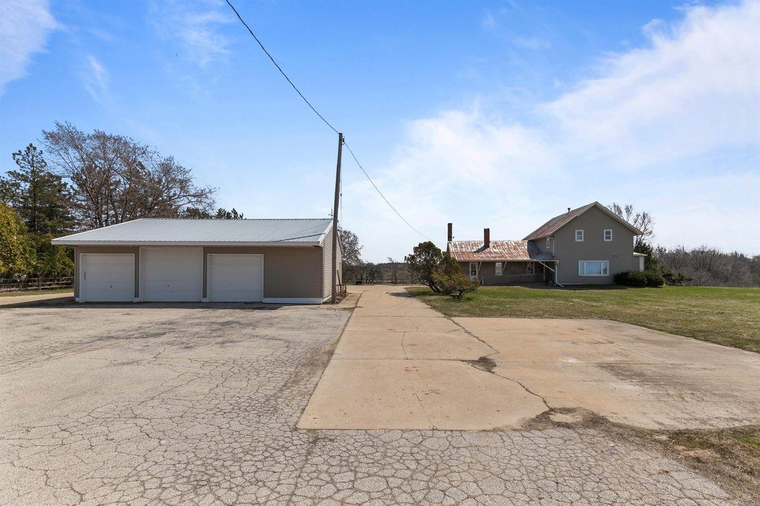 De Pere, Wisconsin, United States 1 - 17100471