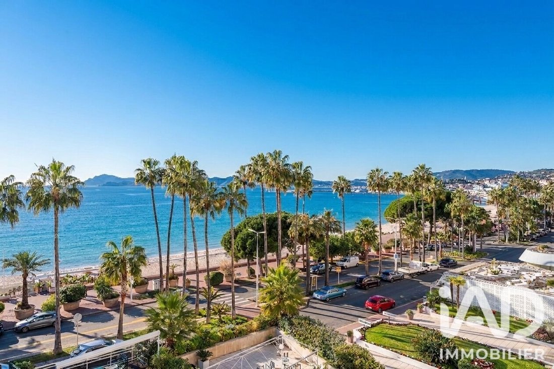Apartment in La Source, Cannes, France 1 - 18290030