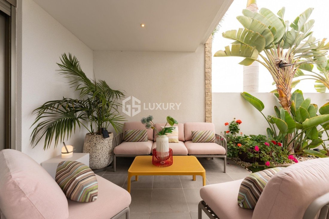 House in La Caleta, Adeje, Canary Islands 2 - 18288741