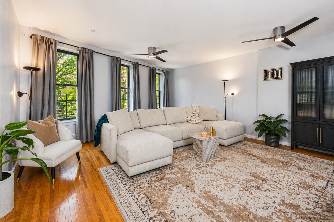 Co Op in New York, New York, United States 1 - 18285296