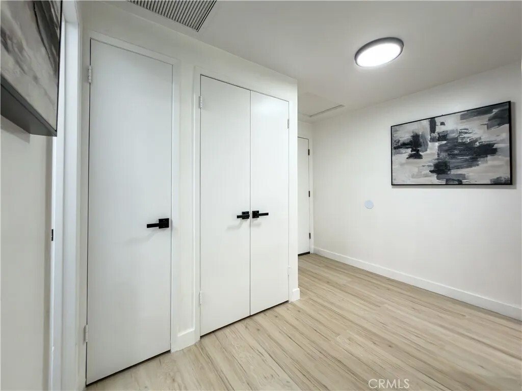 Condo in Los Angeles, California, United States 4 - 18289036