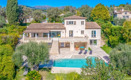 Villa in Centre du Village, La Colle-sur-Loup, France 1