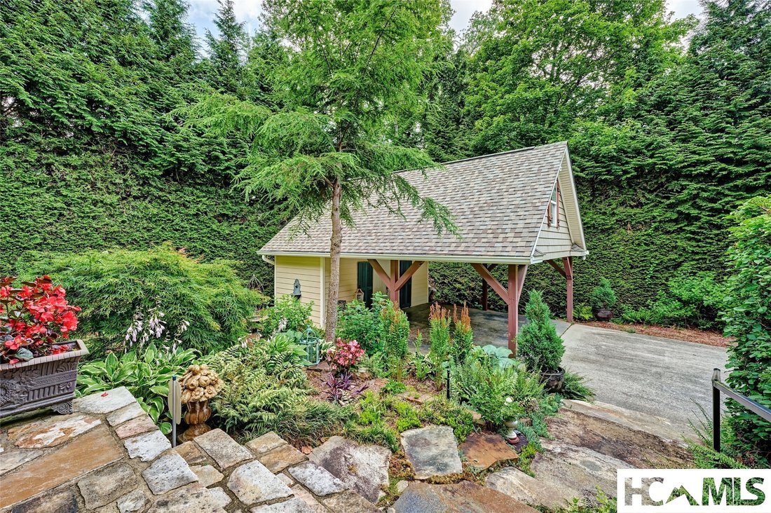 House in Highlands, North Carolina, United States 4 - 18294071