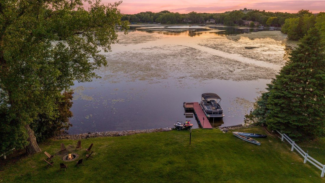 House in Burnsville, Minnesota, United States 4 - 18294156