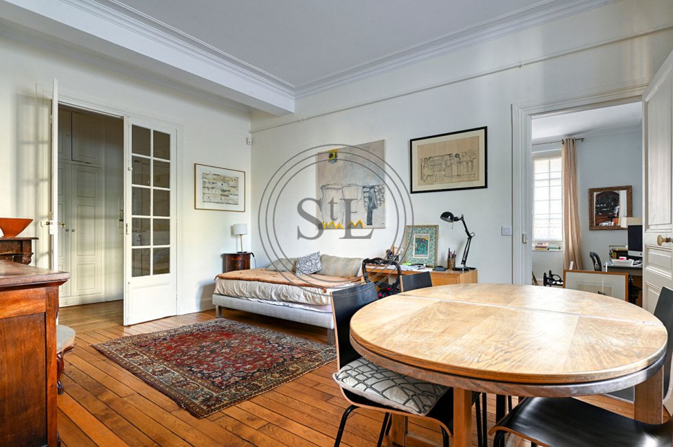 Apartment in Domaine National du Château, Versailles, France 3 - 18284993