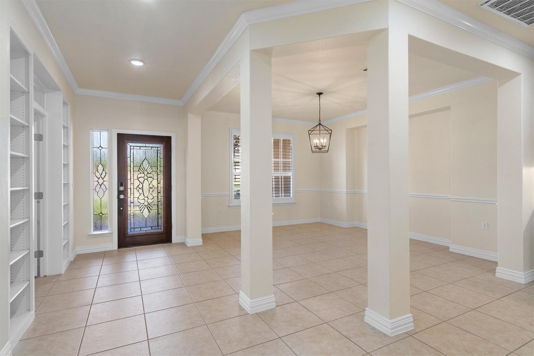 House in Georgetown, Texas, United States 5 - 18292064