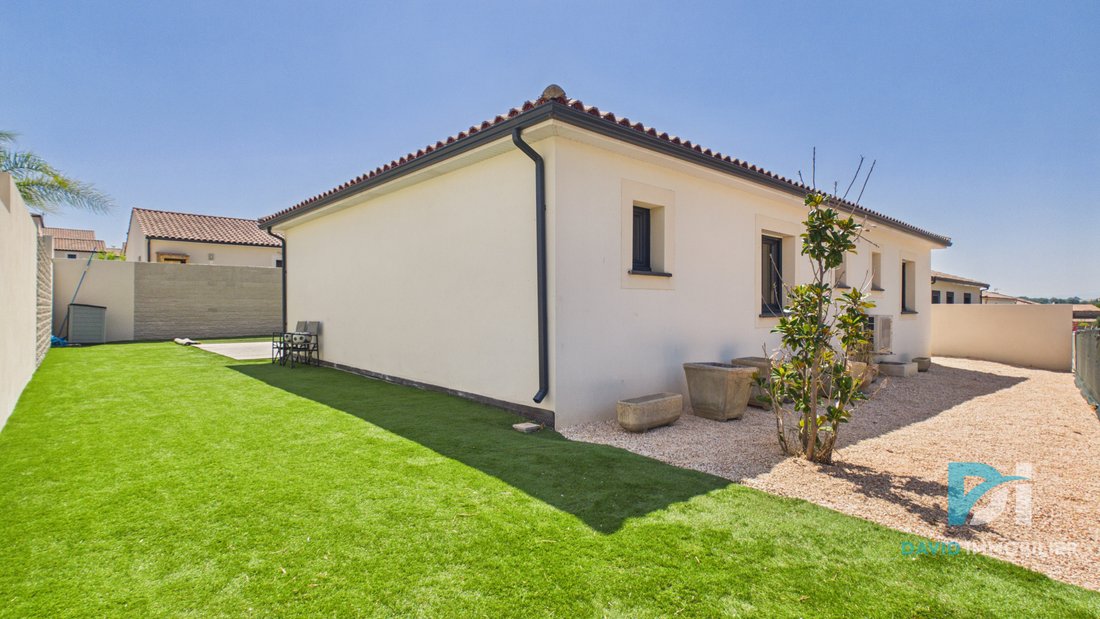 Villa in Montblanc, Occitania, France 4 - 18290992