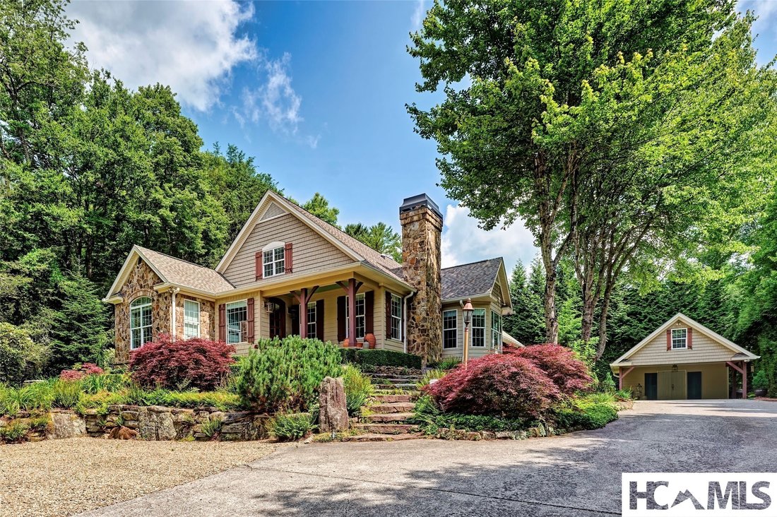 House in Highlands, North Carolina, United States 1 - 18294071