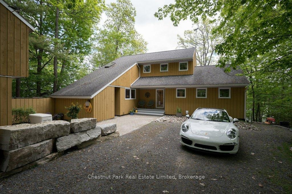 House in Greater Napanee, Ontario, Canada 1 - 18080082