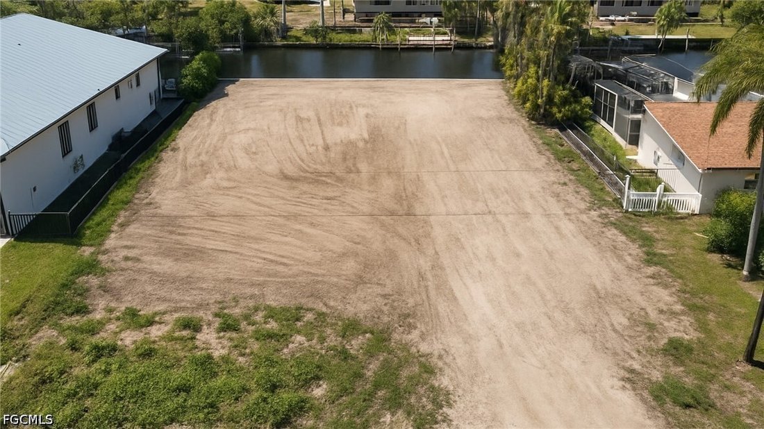 House in Cape Coral, Florida, United States 5 - 18293338
