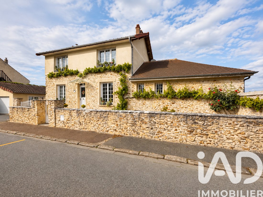 House in Orphin, Ile-de-France, France 2 - 17919140