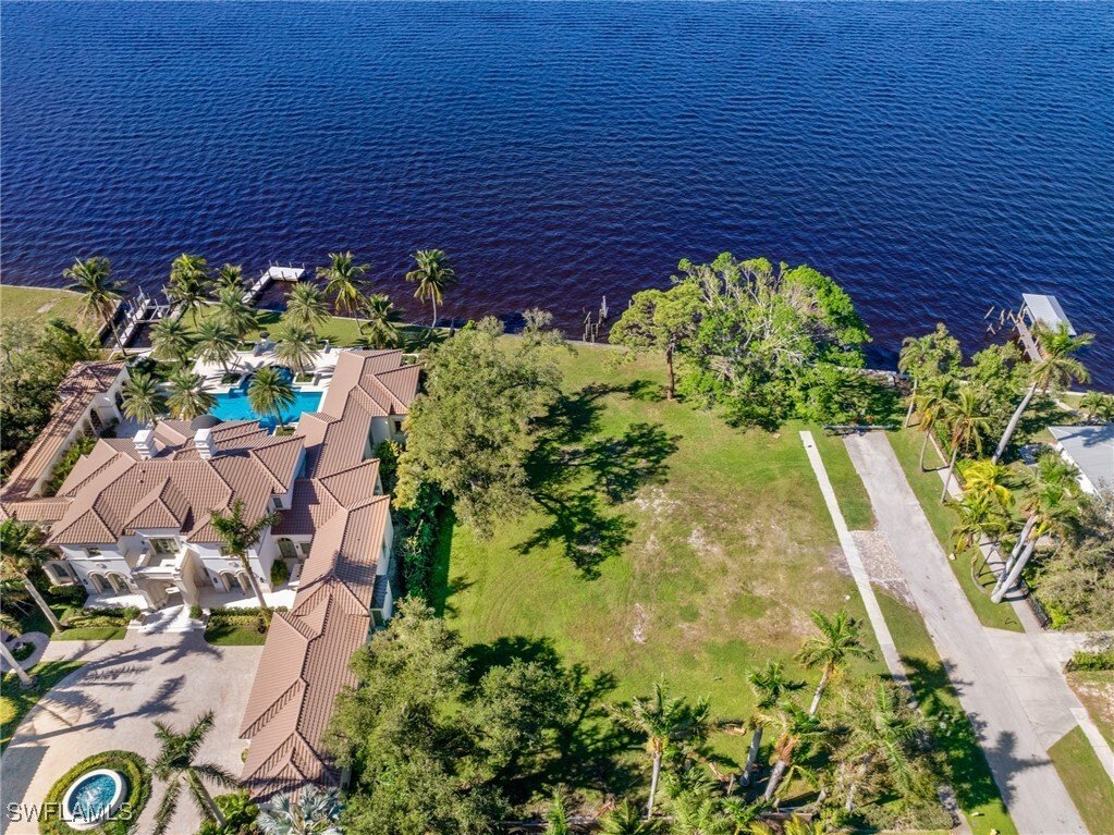Land in Fort Myers, Florida, United States 1 - 18293381