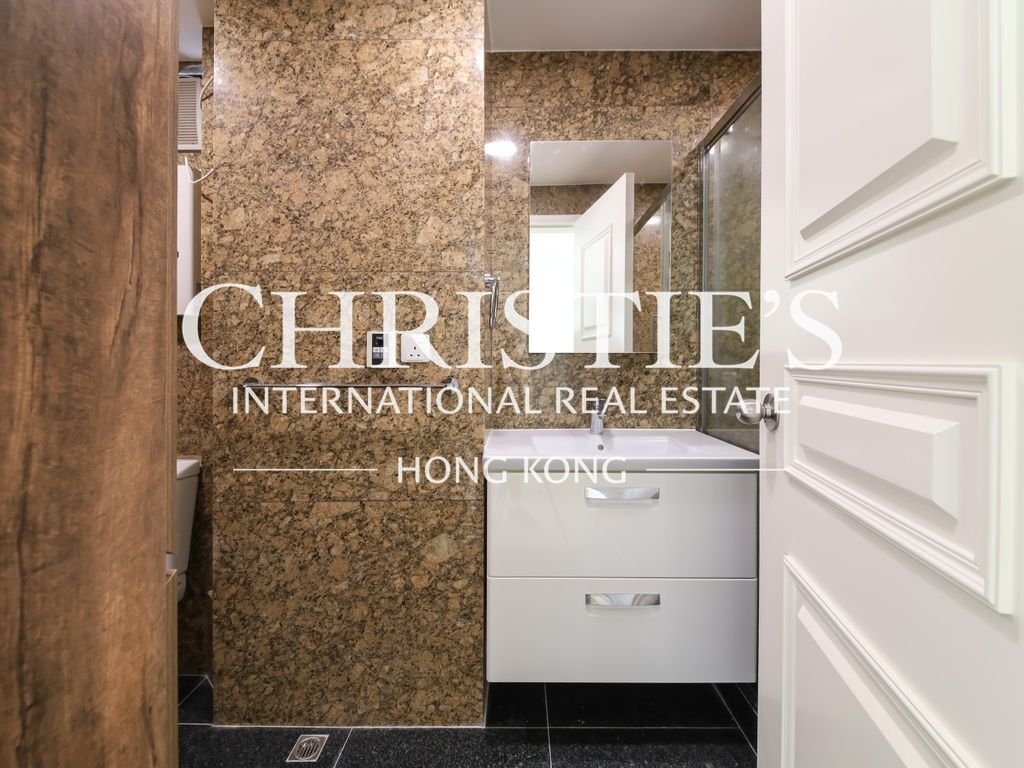 Apartment in Hong Kong, Hong Kong 5 - 18289758