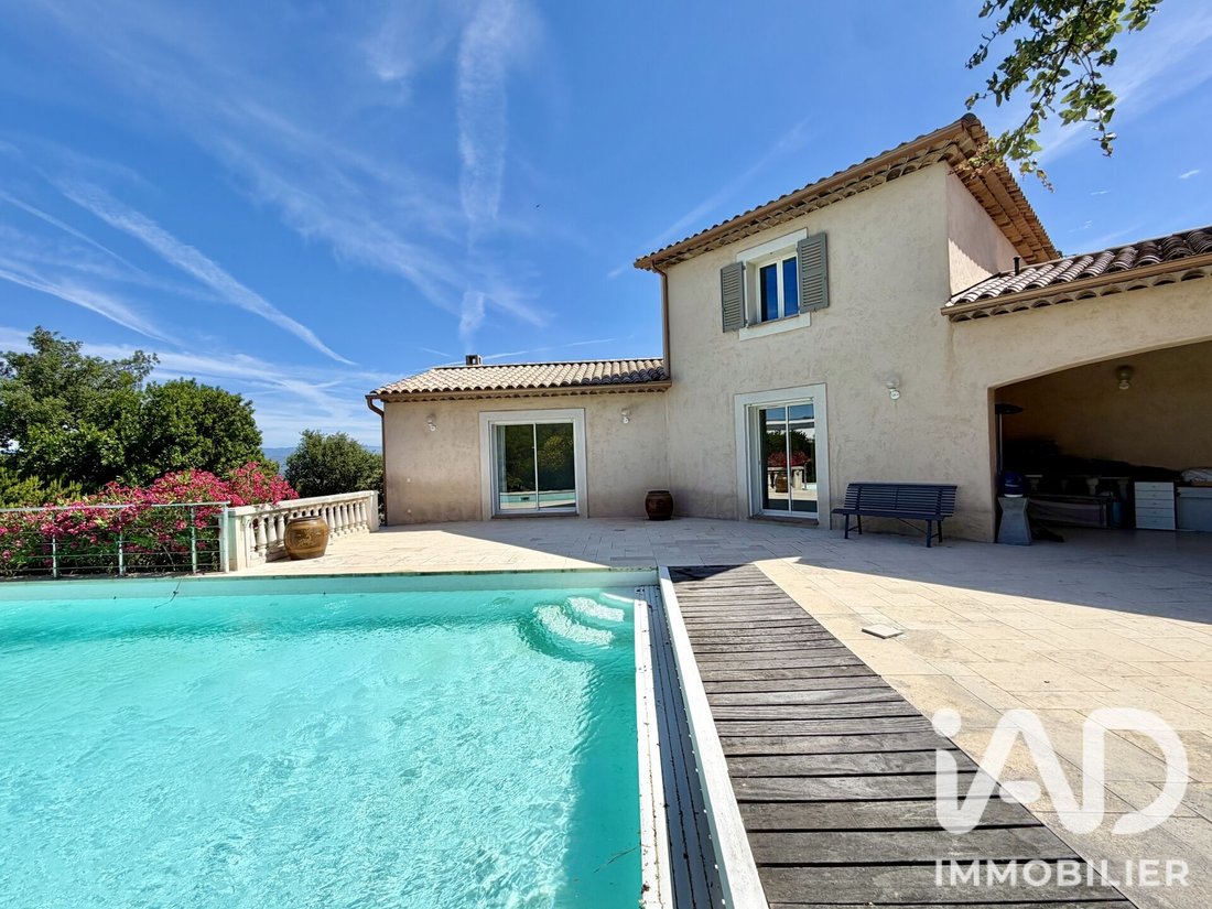 House in Frejus, Provence-Alpes-Côte d'Azur, France 2 - 18289954