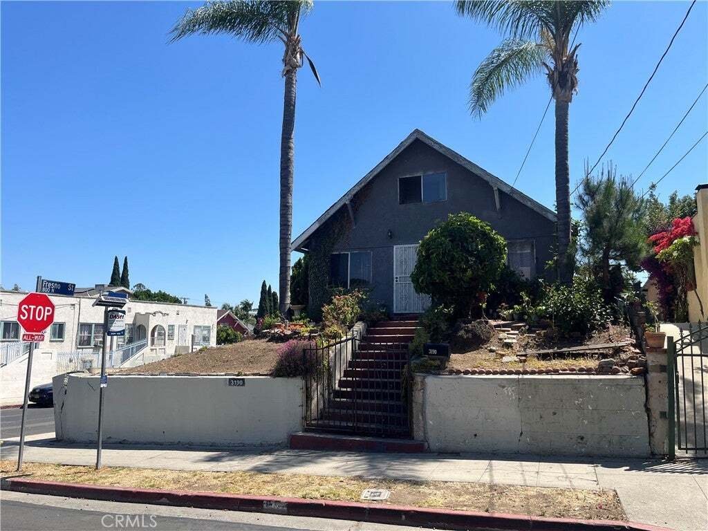 House in East Los Angeles, California, United States 2 - 18205376