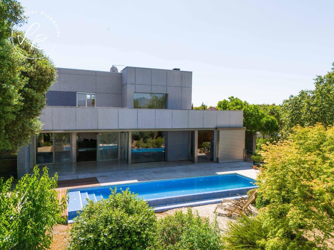 House in Avinyonet de Puigventos, Catalonia, Spain 2 - 18288486