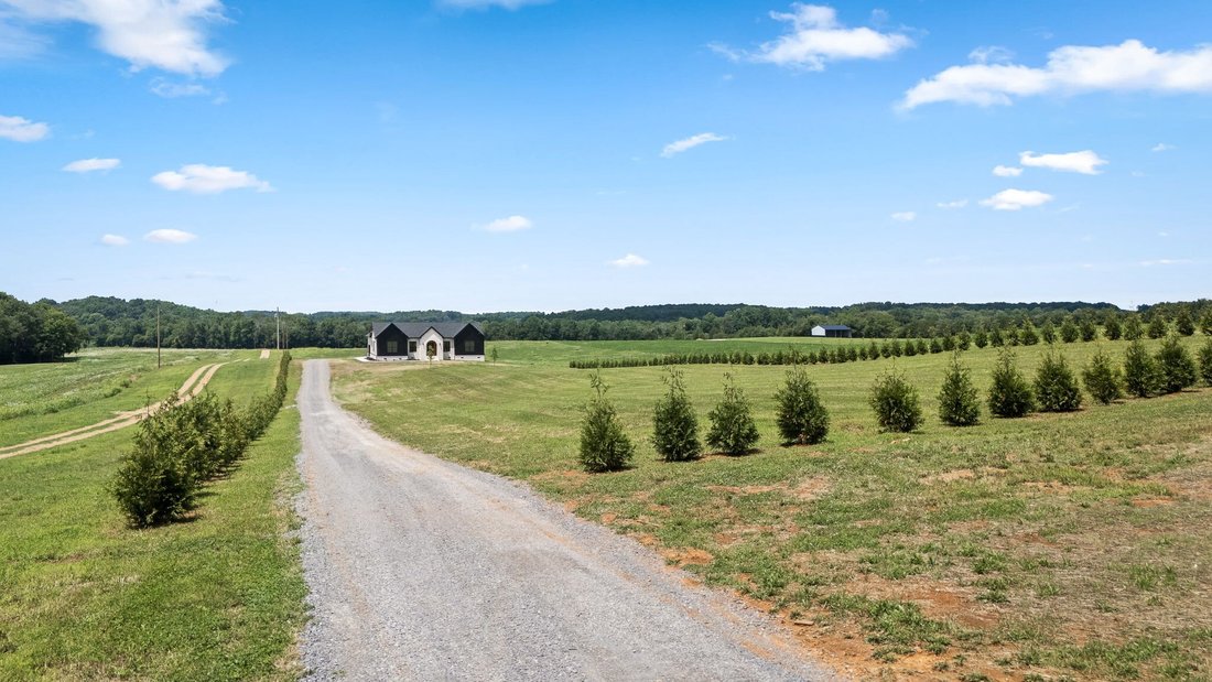 House in Morrison, Tennessee, United States 4 - 18290832