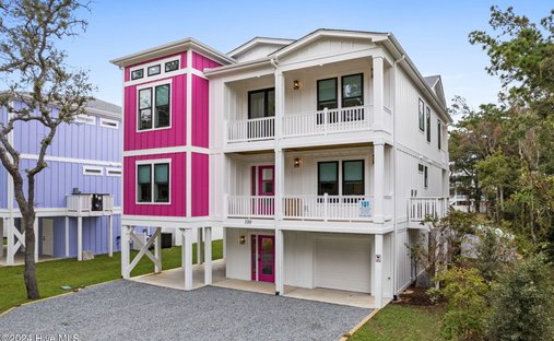 House in Oak Island, North Carolina, United States 1