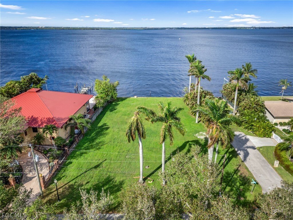 Land in Fort Myers, Florida, United States 1 - 18293001