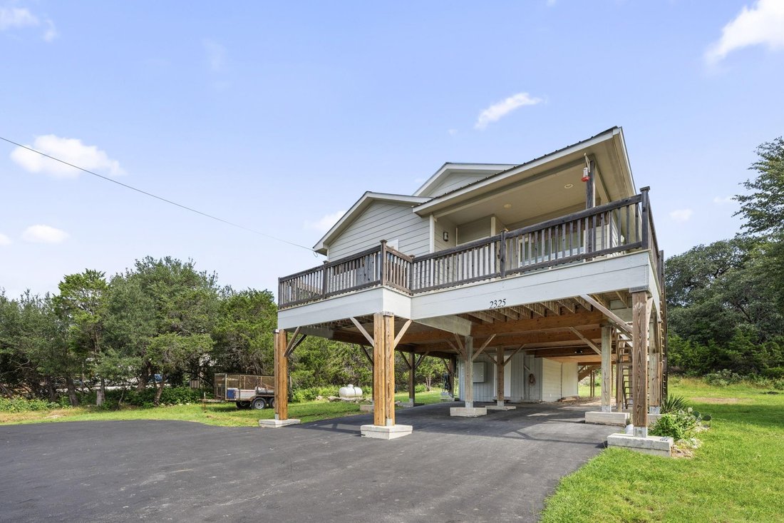House in Canyon Lake, Texas, United States 2 - 18292325