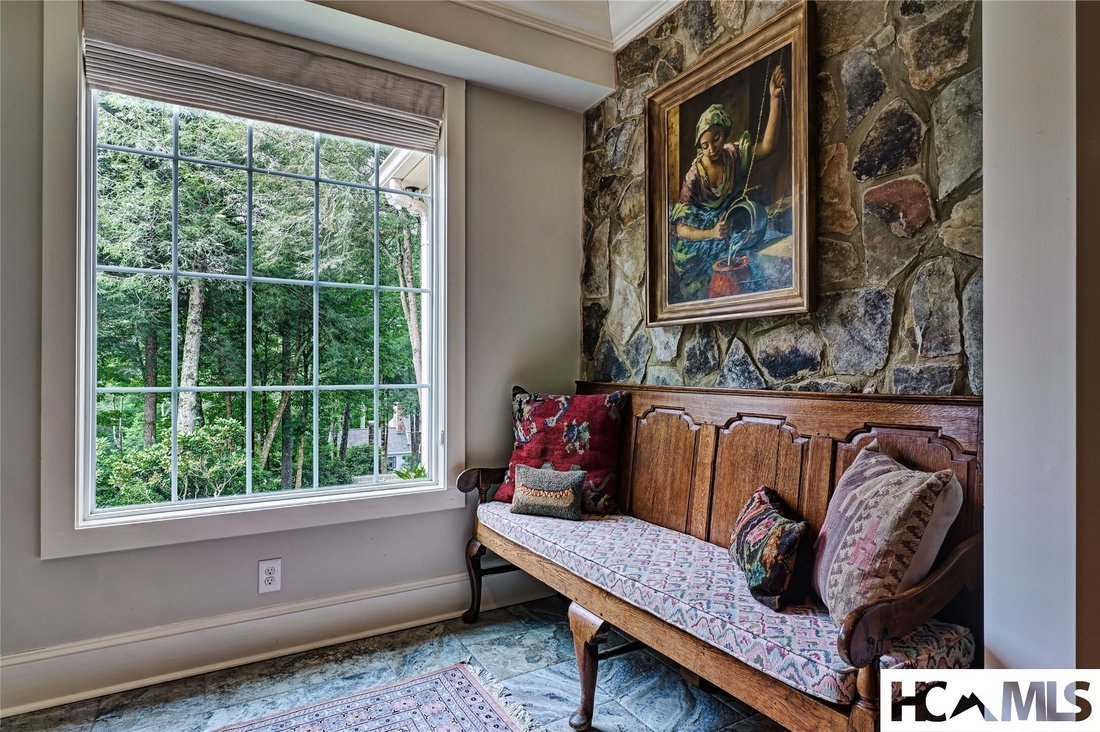 House in Highlands, North Carolina, United States 5 - 18294071